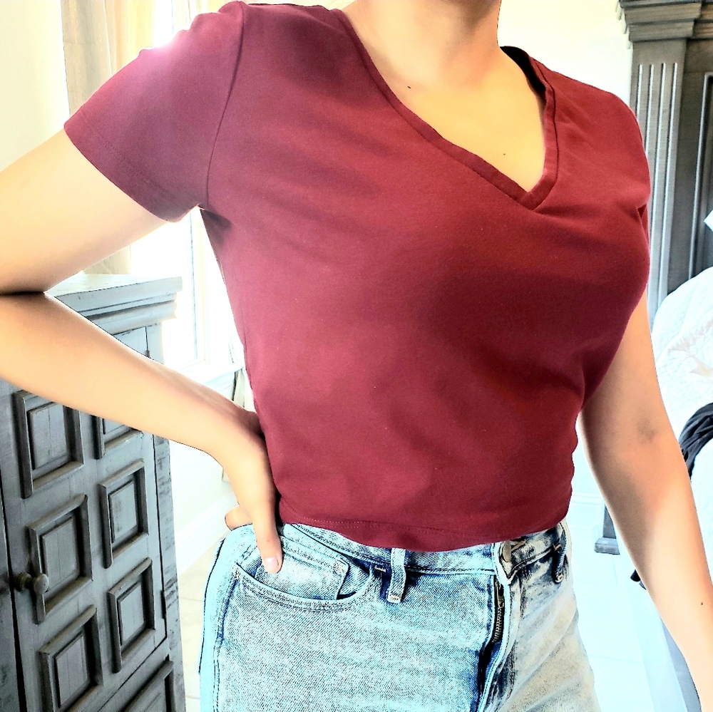 Maroon crop top